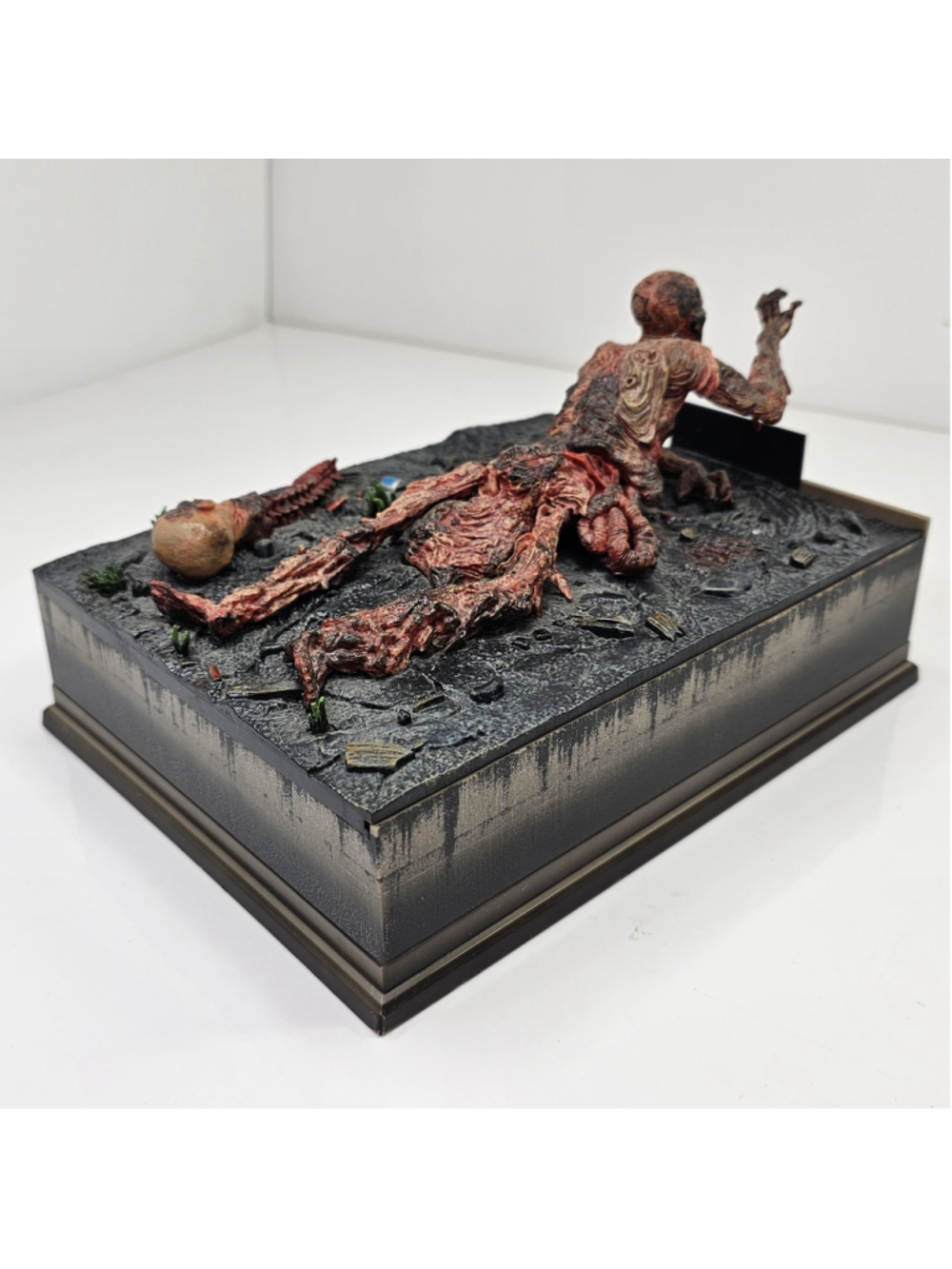 The Walking Dead Complete Season 5 Asphalt Walker Limited Edition - Picture 13 of 16